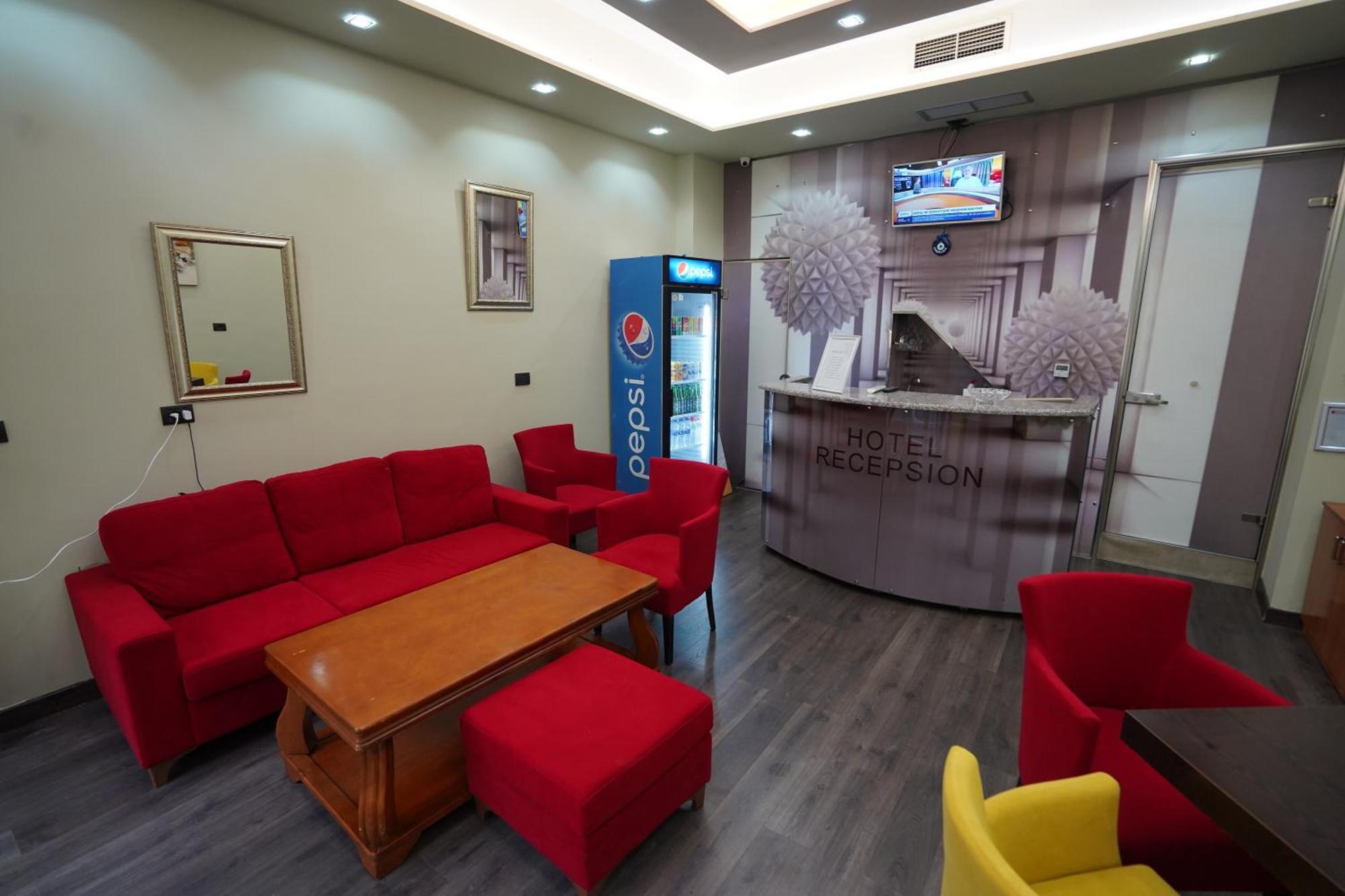 Driti Central Hotel Tirana Eksteriør billede