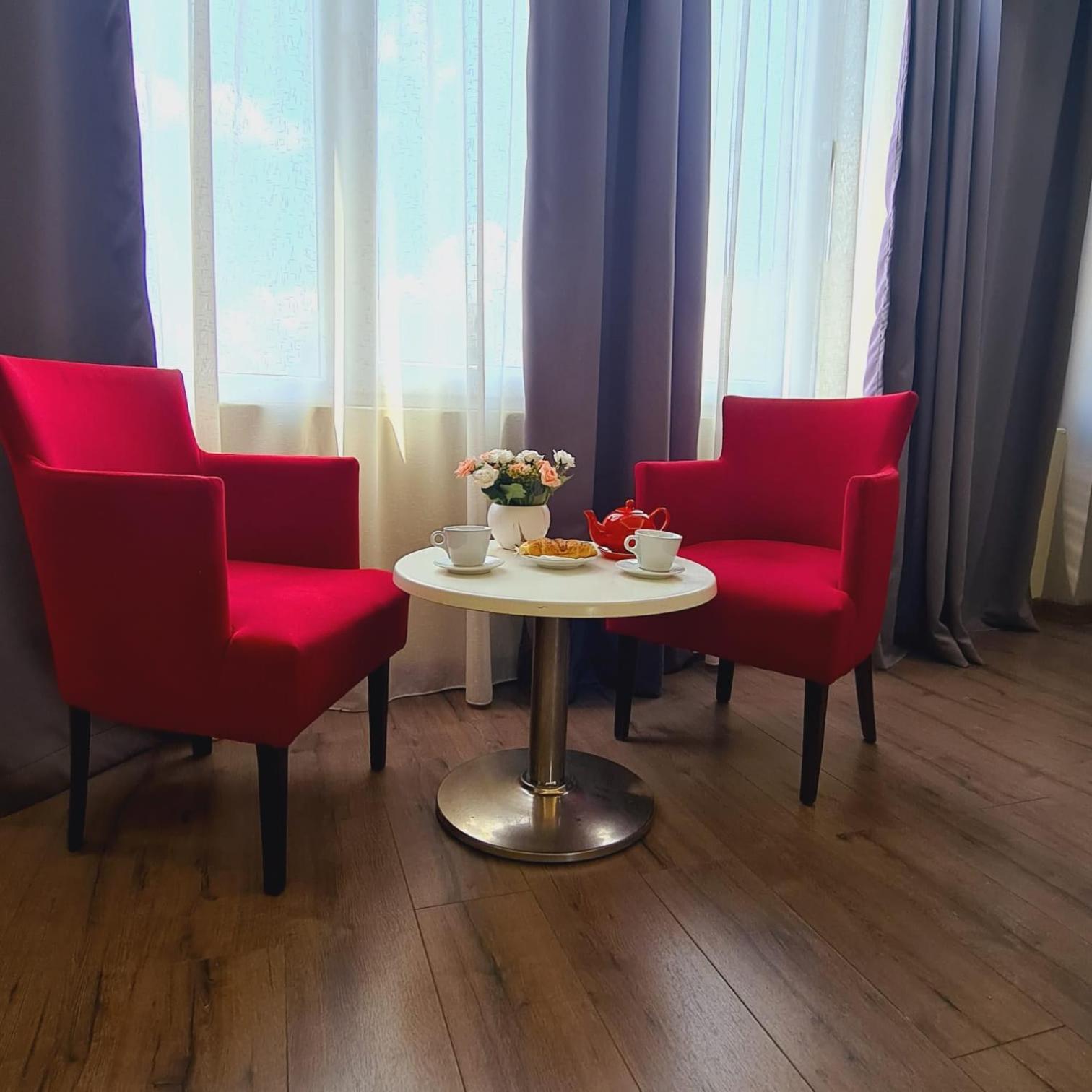 Driti Central Hotel Tirana Eksteriør billede
